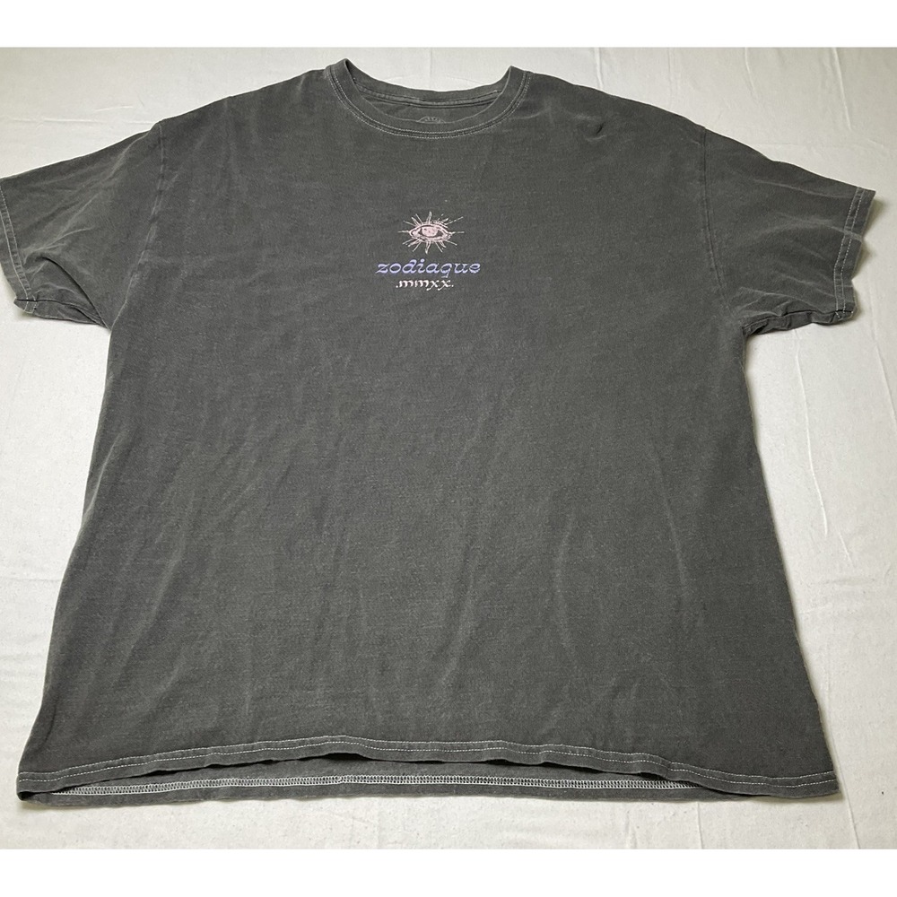 Urban Outfitters Unisex Zodiacque MMXX Graphic Tee S/M Grey Acid Wash Cotton 585